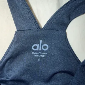 Alo Yoga airbrush real bra tank navy thumbnail 5