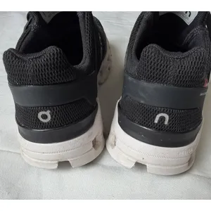 On Cloud Women's Black Gray White Mesh Running Athletic Gym Shoes Sneakers Sz‎ 7 thumbnail 6