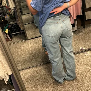 Abercrombie & Fitch 90’s relaxed Jean high rise Jeans Distressed thumbnail 2