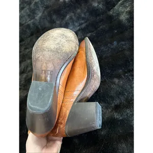 Frye Reina Western Ankle Boots Pointy Toe Cognac Brown Leather 8.5 B 8.5B thumbnail 5