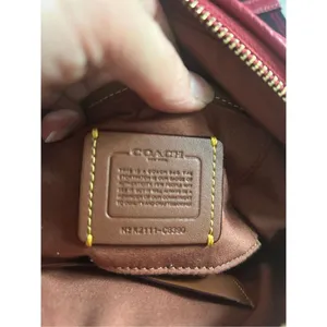 Coach Camera Bag Signature Canvas Heart Print Crossbody C8390 thumbnail 3