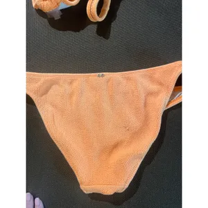 PILY Q Textured Two Piece Papaya Bikini Set w Padded Bust Size Medium PQ SWIM thumbnail 4
