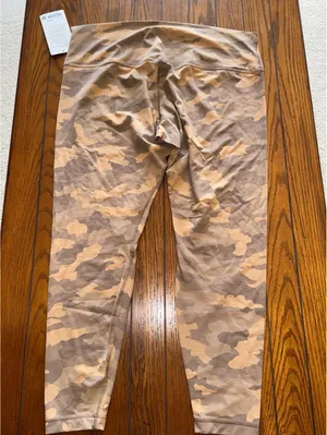Lululemon Align High Rise 28” Heritage Camo Beige Multi Size 20 NWT thumbnail 3