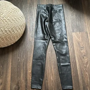 Abercrombie & Fitch Black Leather Leggings thumbnail 4
