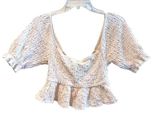 Forever 21 Cream Peplum Crop Top Puff Sleeves‎ Smocked Women’s Size Small thumbnail 1