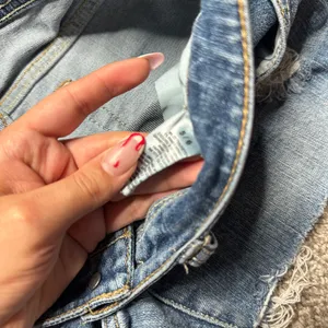 Aeropostale low rise short  thumbnail 2