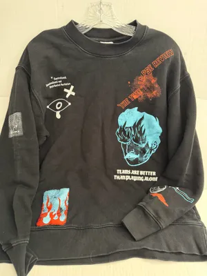Zara Black Crewneck Sweatshirt with Graphics thumbnail 2