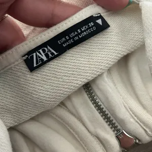 Zara zipper front tank top thumbnail 4