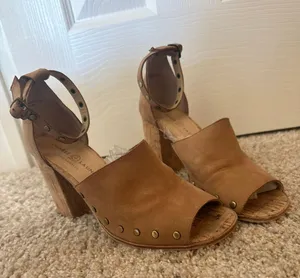 Chinese Laundry Boots thumbnail 2