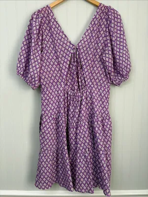 Xirena Short Sleeve Open Back Mini Dress Women Size Medium Purple White thumbnail 3