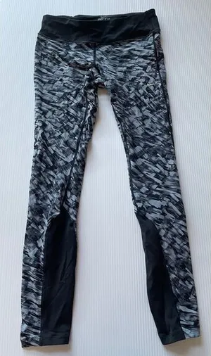 Nike Dri-FIT Grey Camo Print‎ Athletic Leggings Performance Pants Medium thumbnail 1