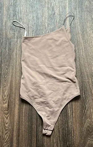 Babaton Contour Bodysuit one shoulder thumbnail 1