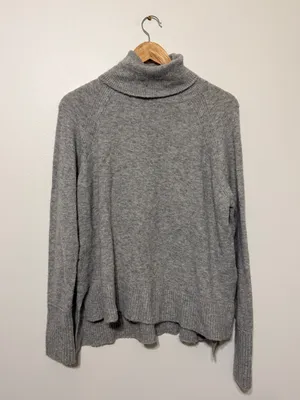 J. Crew Merino Wool Turtleneck Sweater Size Medium Gray Pullover thumbnail 2