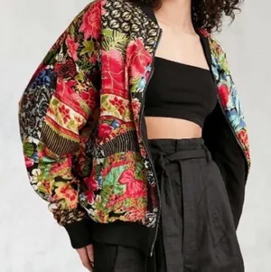 Urban Outfitters Silence + Noise Eve Patch Retro Oversized Bomber Jacket Size M thumbnail 1