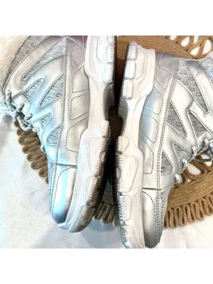 Skechers Silver Fur Trim White Winter Snow Boots Size 7.5 Y2K Snow Bunny thumbnail 4