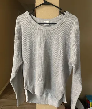 Aerie OFFLINE by off the shoulder thumbnail 1