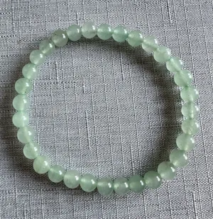 Jade EUC green beaded stretch bracelet. Appx. 6mm beads of genuine gemstone. thumbnail 1