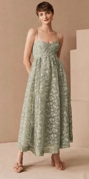 Anthropologie BHLDN Isadora
Organza Midi size 6 thumbnail 1