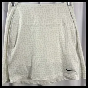 Nike Skort Womens XS White Geometric Dri-Fit Golf Tennis‎ Athletic Activewear thumbnail 1