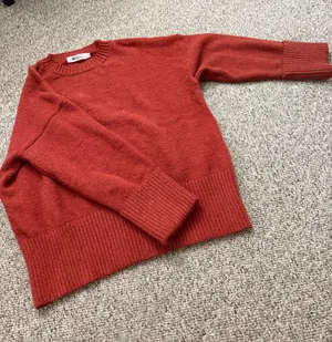 Amazon Women’s oversized sweater thumbnail 1