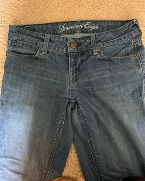 American Eagle Straight Leg Jeans thumbnail 3