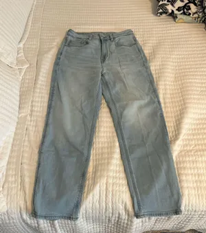 American Eagle Mom Straight Jeans thumbnail 1