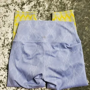 Alo Yoga Blue/Yellow Airbrush Tree Lace‎ Sky Leggings thumbnail 7