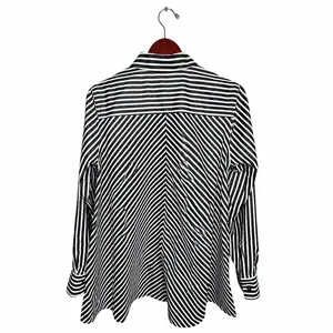 Foxcroft NYC Size 10 Non Iron Shirt Black White Striped Button Front Blouse thumbnail 3