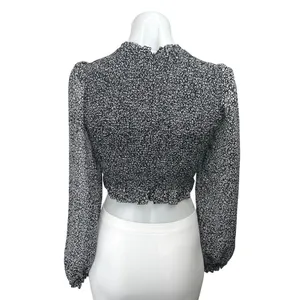 Aritzia Wilfred Tempest Black Floral Smocked Puff Sleeve Crop Top Blouse Sz 2XS thumbnail 2