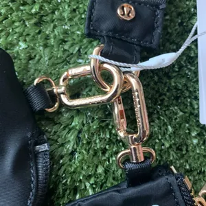 Lululemon Black Gold dual Pouch wristlet thumbnail 6