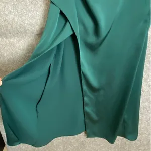 Azazie‎ One Shoulder Emerald Green Formal Gown Bridesmaid Dress Size C thumbnail 11