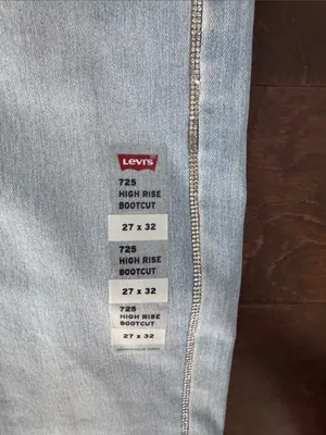 Levi's Light Blue Flare Jeans - Women's Bootcut with Rhinestones NWT thumbnail 3