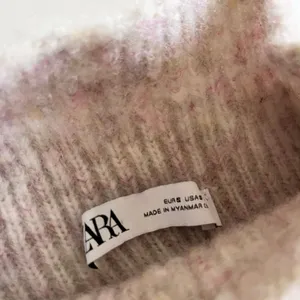 Zara Ivory Blush Pink Heather Ruffled Mock Turtleneck Rib Knit Pullover Sweater thumbnail 3
