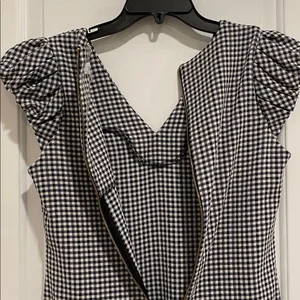 Calvin Klein Gingham Ruffle Puff Sleeve Black & White V neck Midi Dress size 6 thumbnail 6