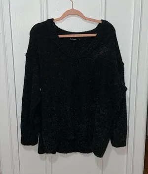 Off Shoulder Sweater Black Size M thumbnail 1