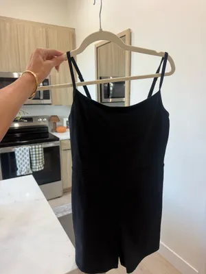 Aritzia Wilfred Free Black Fitted Romper – Size M thumbnail 5