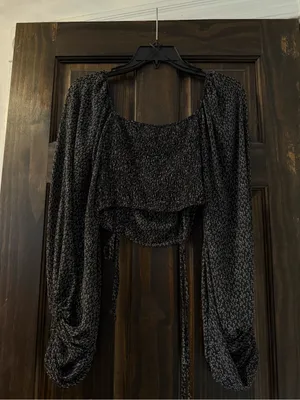 Papaya Black Ditsy Print Long Sleeve Cropped Blouse thumbnail 2