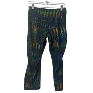 Patagonia Womens Centered Crop Leggings Size‎ Medium Stretch Comfort Athleisure thumbnail 2