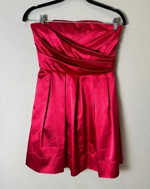 VINTAGE Roberta Party Dress Red Satin Strapless Pleated Bodice - size 5/6 thumbnail 2