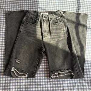 PacSun High-Rise 90s Boyfriend Jeans thumbnail 1