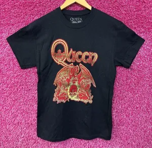 Queen A Night at the Opera Album Zodiac Crest Art Band Tee M thumbnail 1