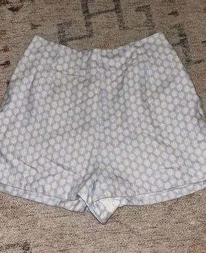 Hill house shorts thumbnail 1