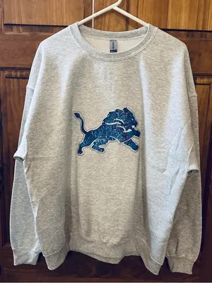 Detroit lions Gray Crewneck Sweatshirt with sequin Blue Lion Logo Size XL thumbnail 1