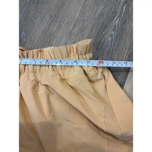 Lululemon Women’s Running Shorts Size 10 Peach Lightweight Athletic Activewear thumbnail 4