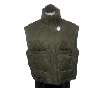 NWOT ZARA Khaki Green Puffer Jacket Sleeveless Pockets Lightweight Oversize M thumbnail 7