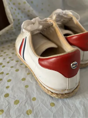 Tommy Hilfiger White Sneakers with Red and Navy Stripe thumbnail 3