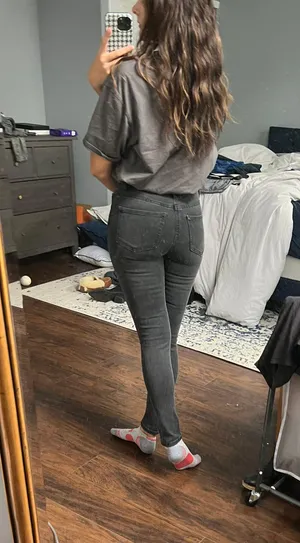 Never Worn Black Skinny Jeans thumbnail 6