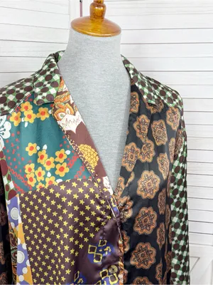 Urban‎ Outfitters Retro Multi Print Patchwork Satin Oversized Shirt Small thumbnail 5