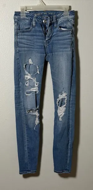 American Eagle Women's Distressed Light Blue Stretch Jegging Jeans‎ size 4 S thumbnail 1