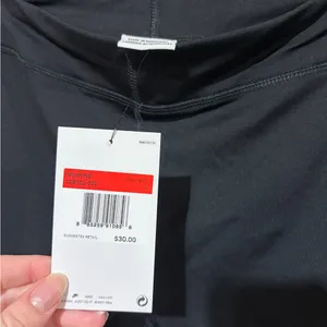 Nike spandex thumbnail 2